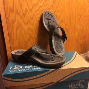 Dansko Katy 2 Thong Wedge Sandals